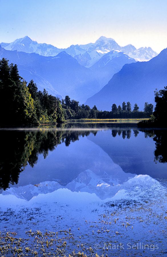 Mirror lake, New Zealand